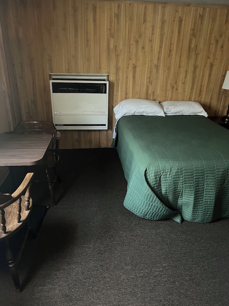 Lost Pines Lodge - Property Image 11