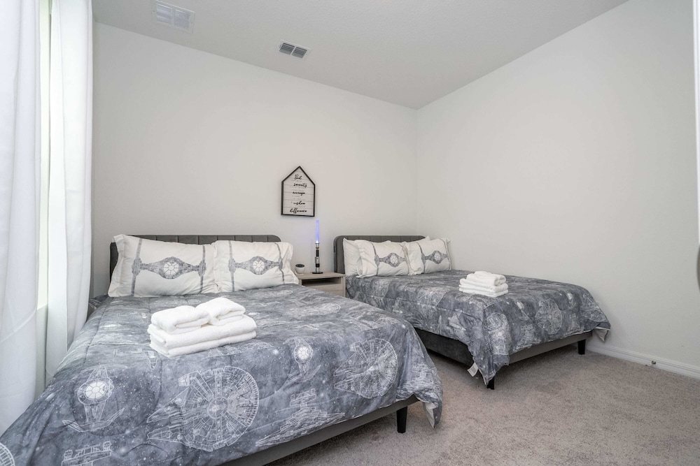 Gorgeous 4Bd W/ Gameroom Close To Disney @ Glen West Haven 2198