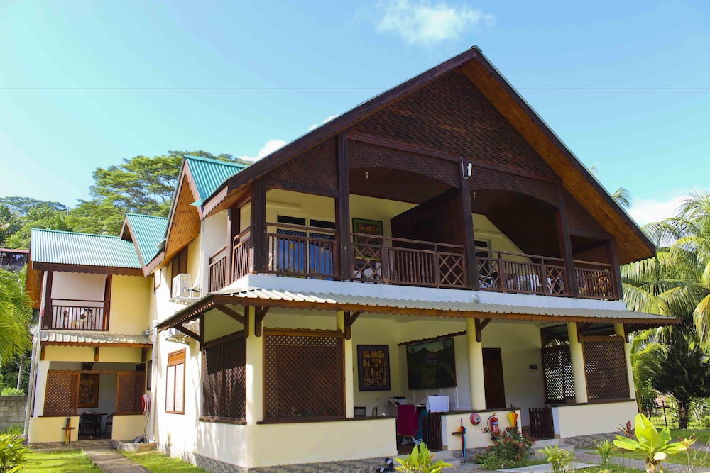 Hotel Takamaka Green Village - Image 1