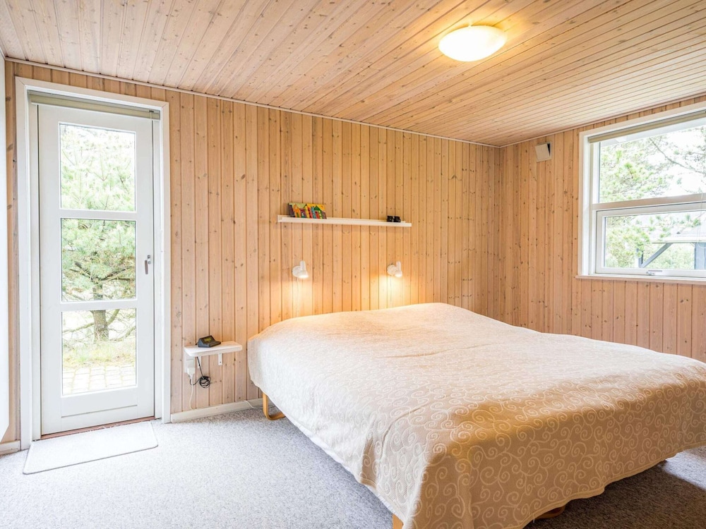 6 Person Holiday Home in Blavand view 3