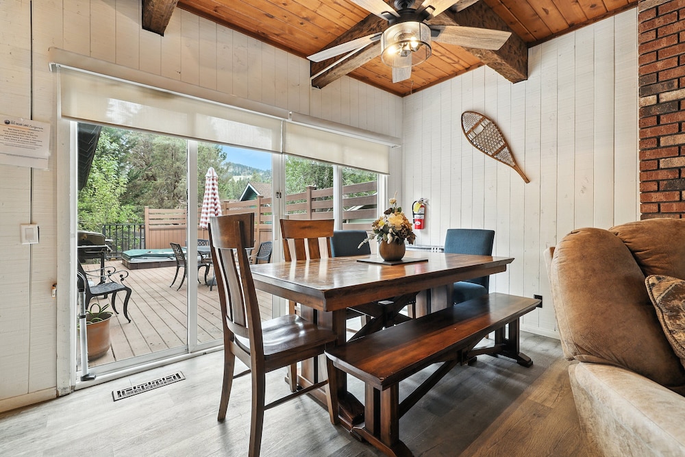 Big Bear Lake Cabin With Game Room 3 Bedroom Cabin