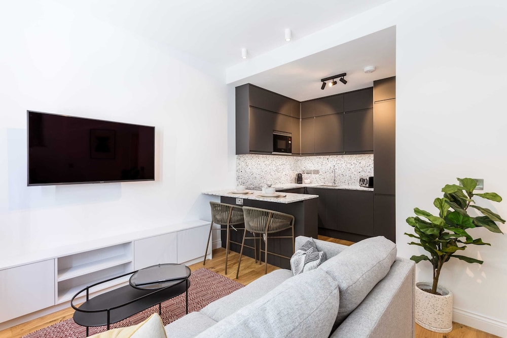 Coleherne Road Residence VI