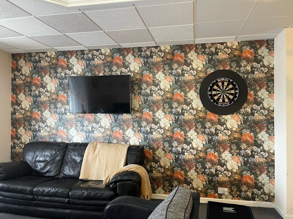Hartlepool Vacations - The Norton - Property Image 2