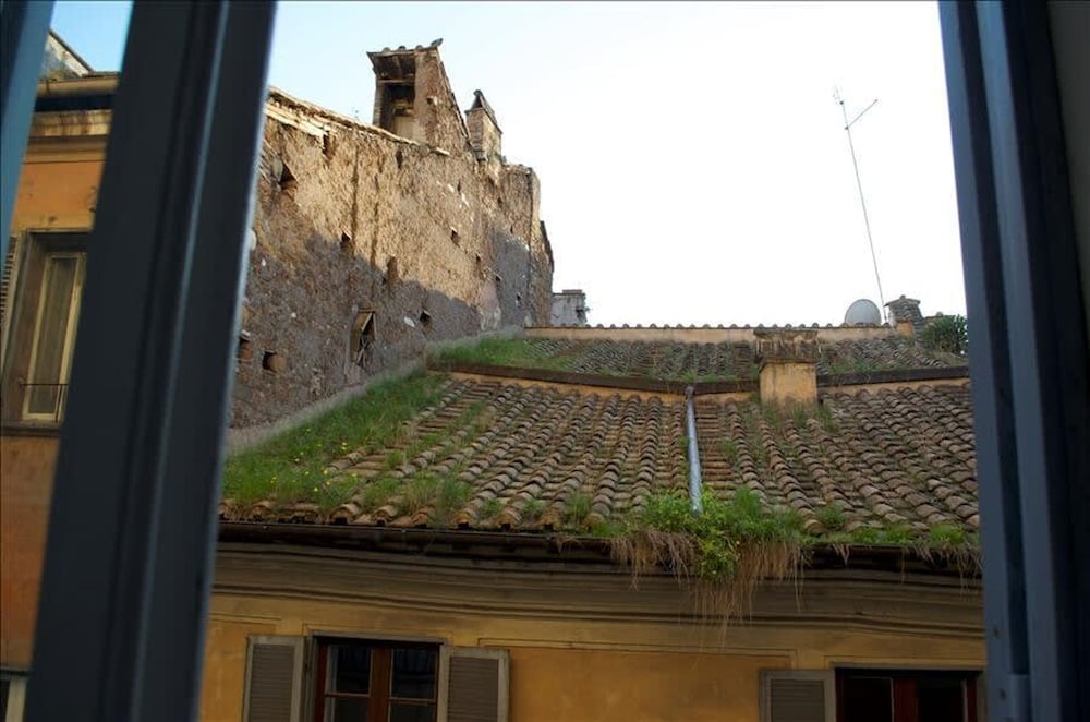 Rome an Aristocratic Apartment in Historic Palace Near the Piazza Navona