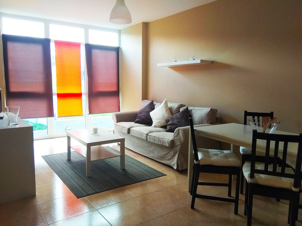 Apartamentos Playa Catedrales 3000