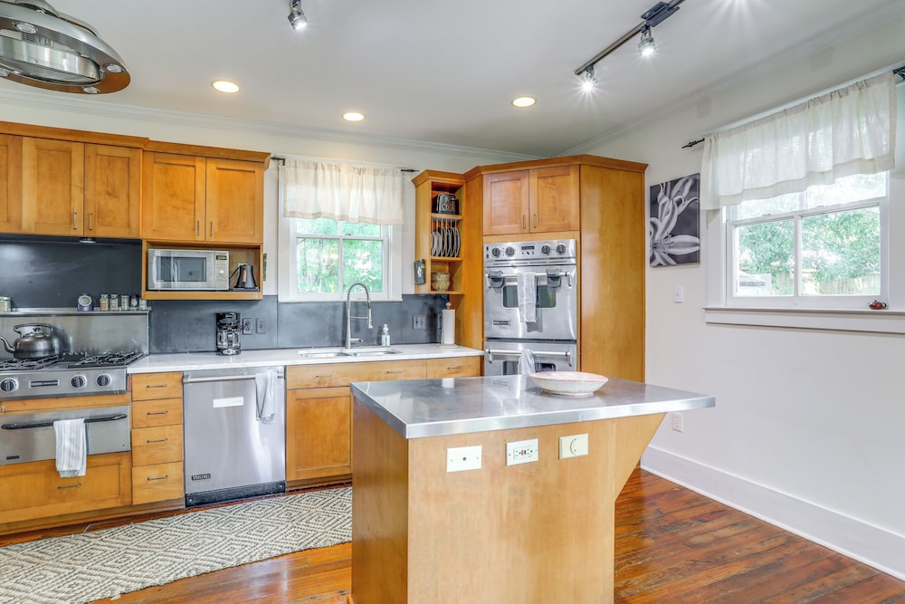 Stay Near Lsu! Baton Rouge Home 3 Mi to Stadium