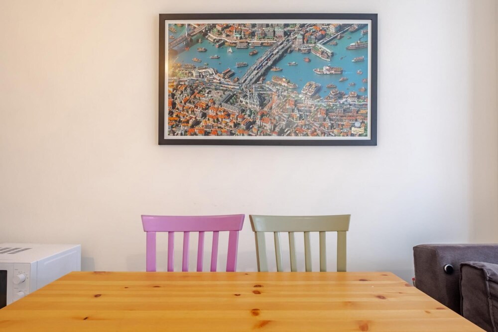 Pleasant Flat Close to Metro Station in Maltepe