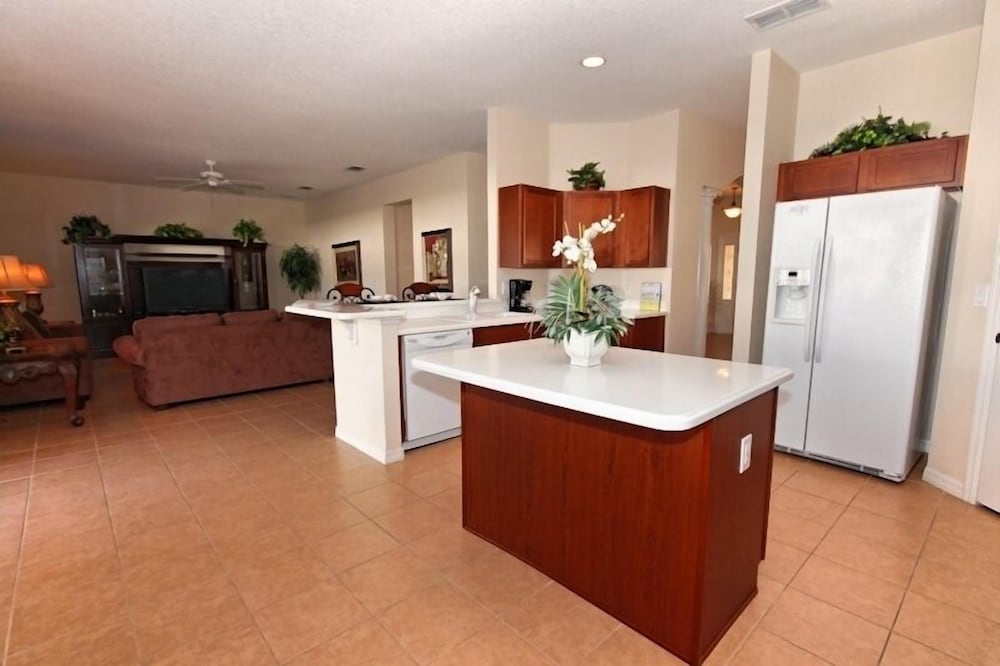 Ov3113 - The Shire at West Haven - 5 Bed 4 Baths Villa - Image 4