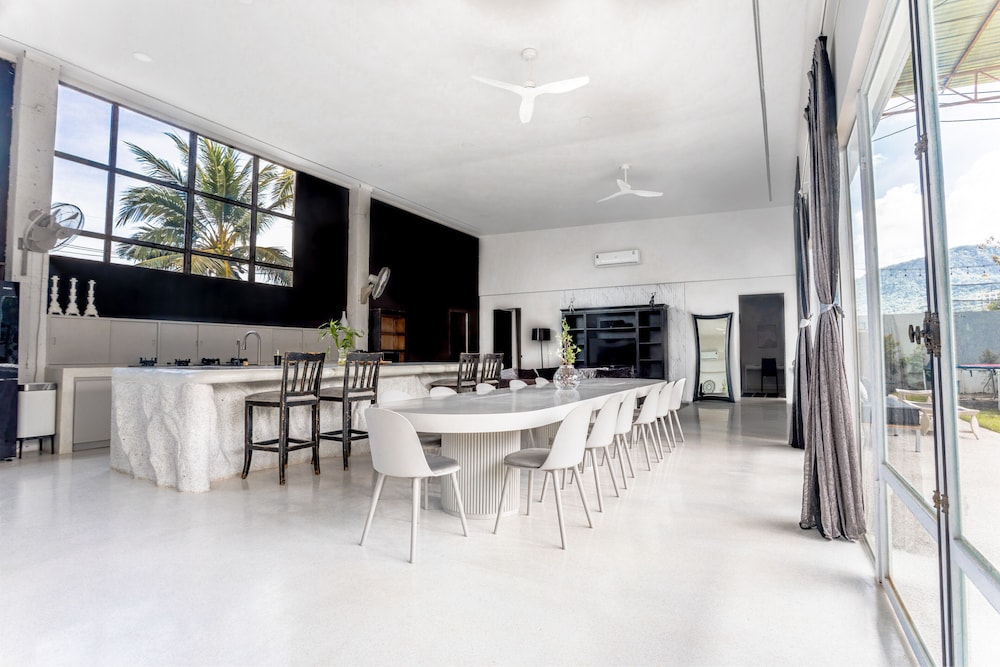 Rocka villas