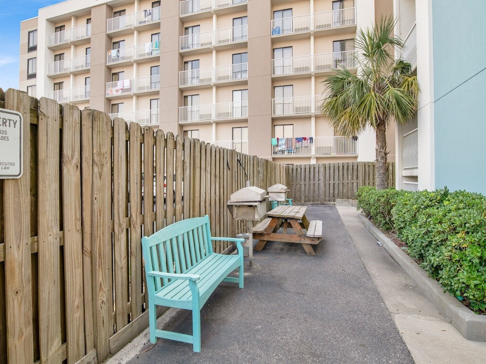 Emerald Key by Southern Vacation Rentals