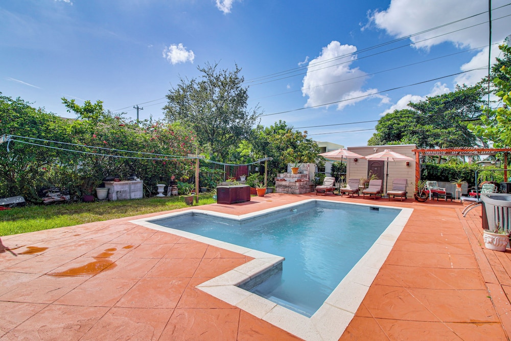 Pompano Beach Bungalow w/ Private Pool!