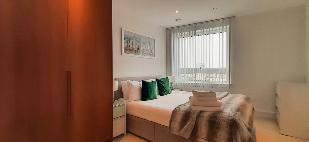 MySquare Apartments Canary Wharf