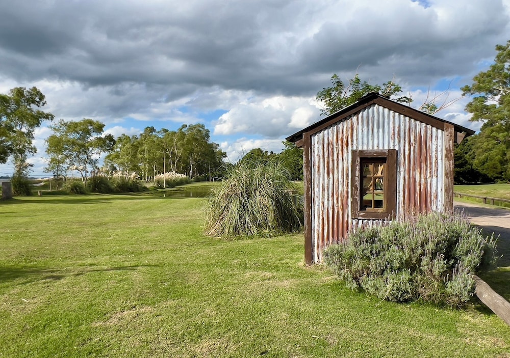 REFUGIO Natural Glamping