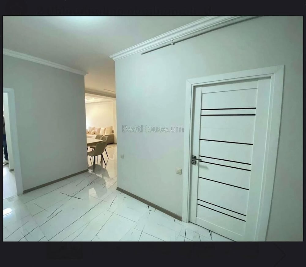 Apartment on Aram Khachatryan street