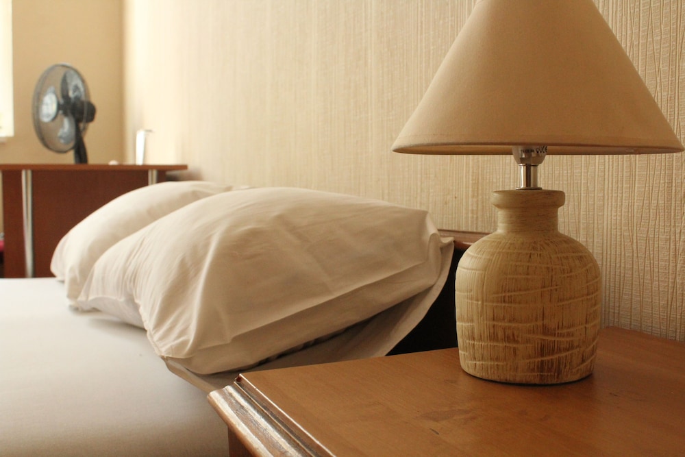 Guest rooms Repos