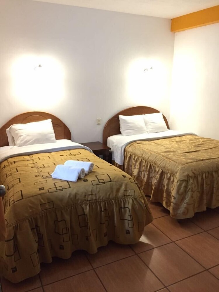 Hostal Bromelias 2