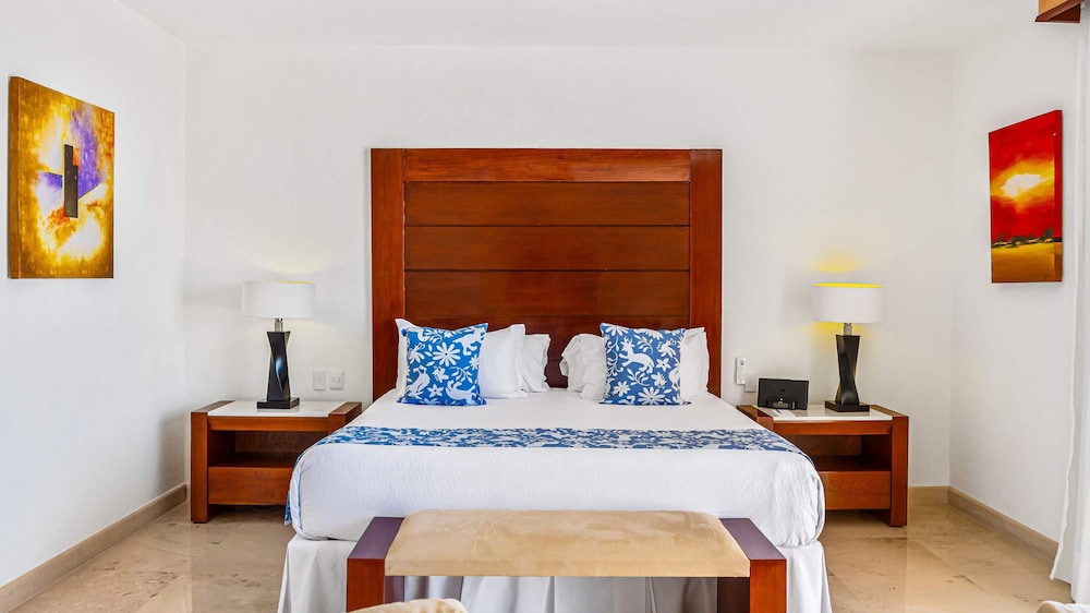 HOLT Grand Miramar Residences