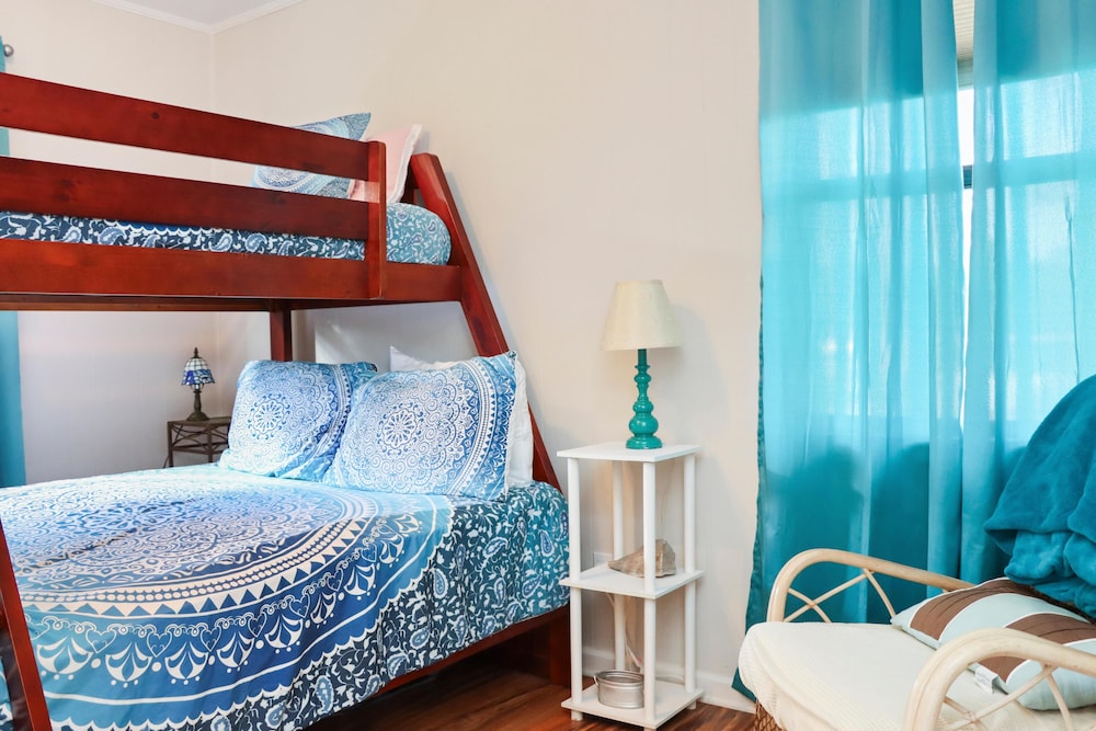 Blue Moon Cottage