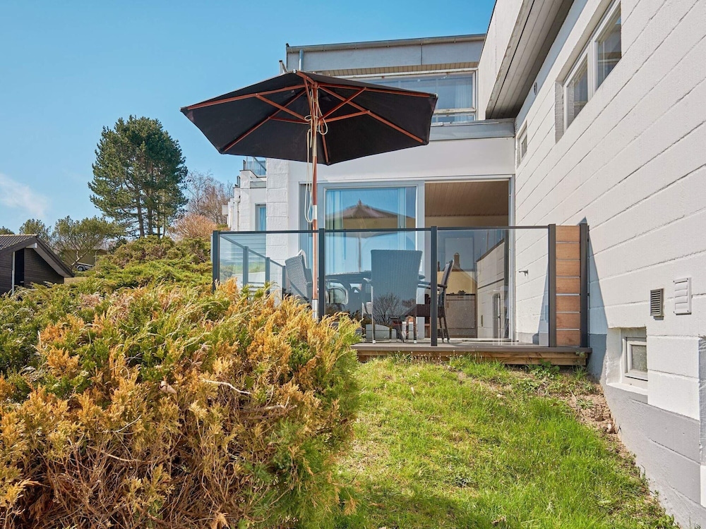 5 Person Holiday Home in Allinge-by Traum view 2