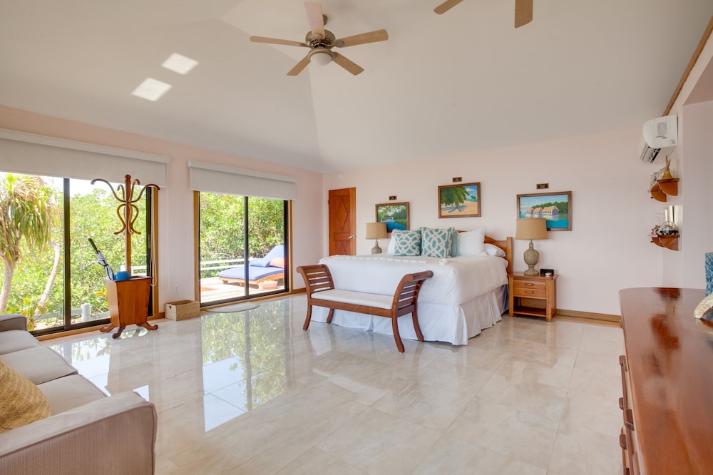 Royal Belize, a Muy'Ono Resort