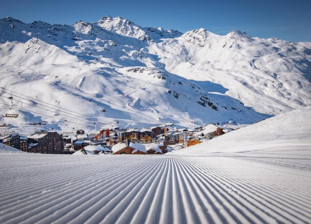 Chalet in Val Thorens Near Ski Slopes