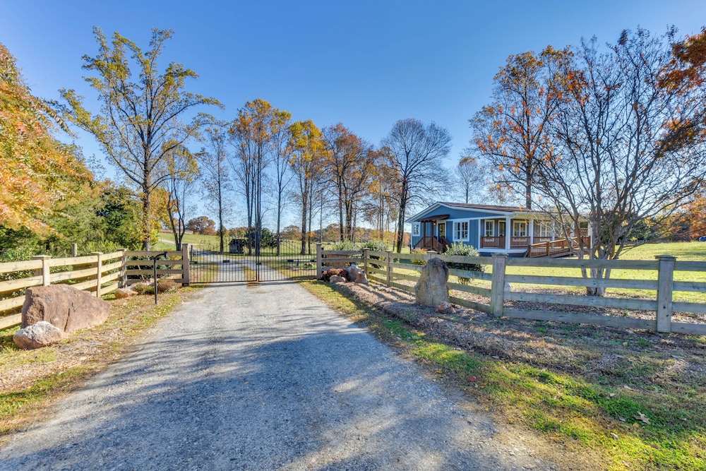 Modern Clarkesville Cottage w/ Decks & Patio! view 4