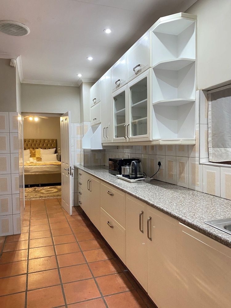 Kloofyard Guesthouse
