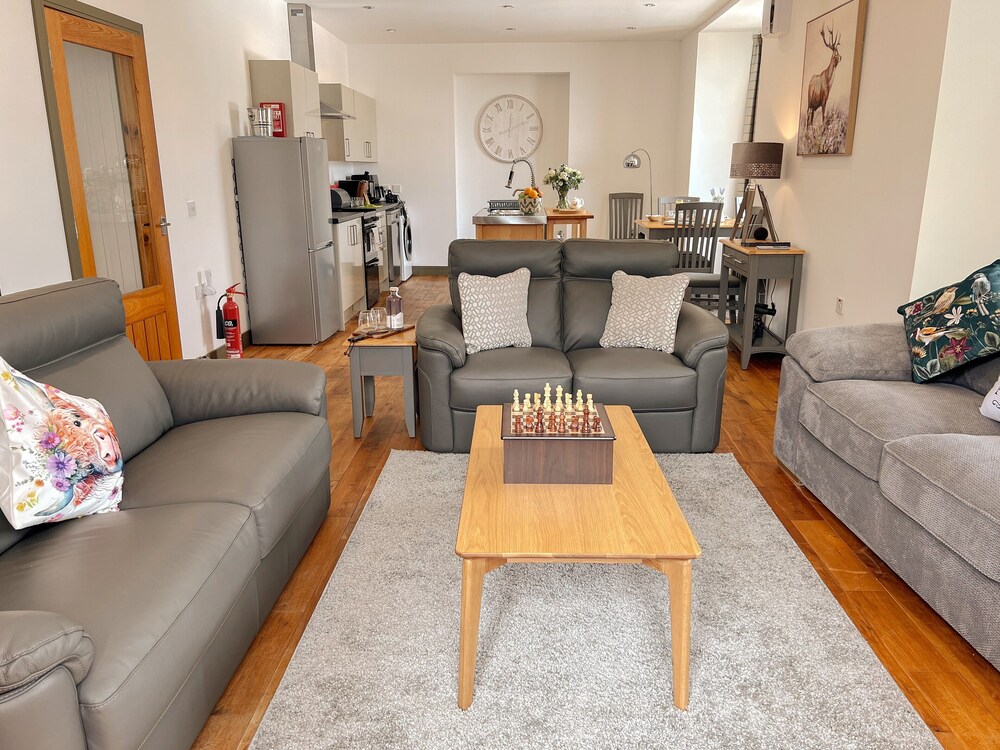 Loch Ness Gate House Apartments