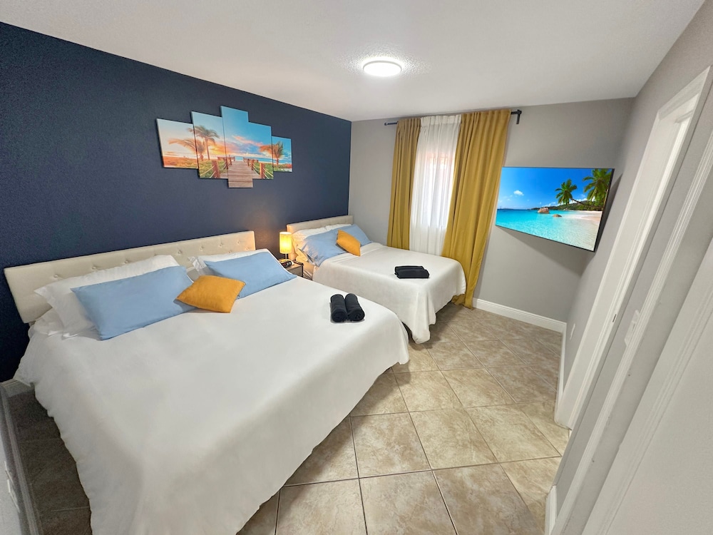Vacay Spot Large Family Vacation Rental 4to23guest