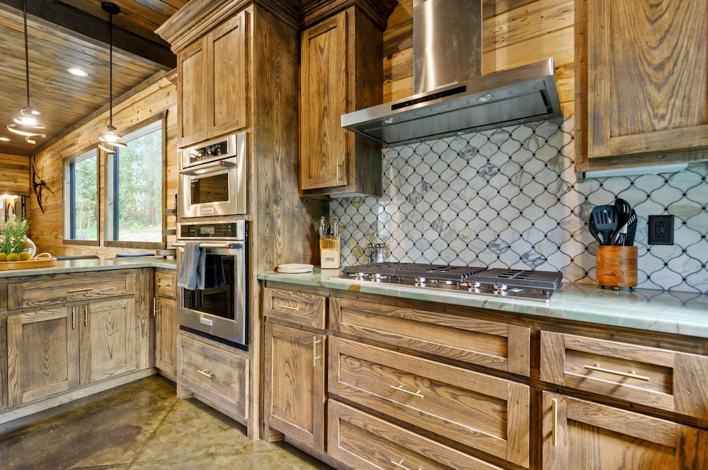 Timberline by Boutiq