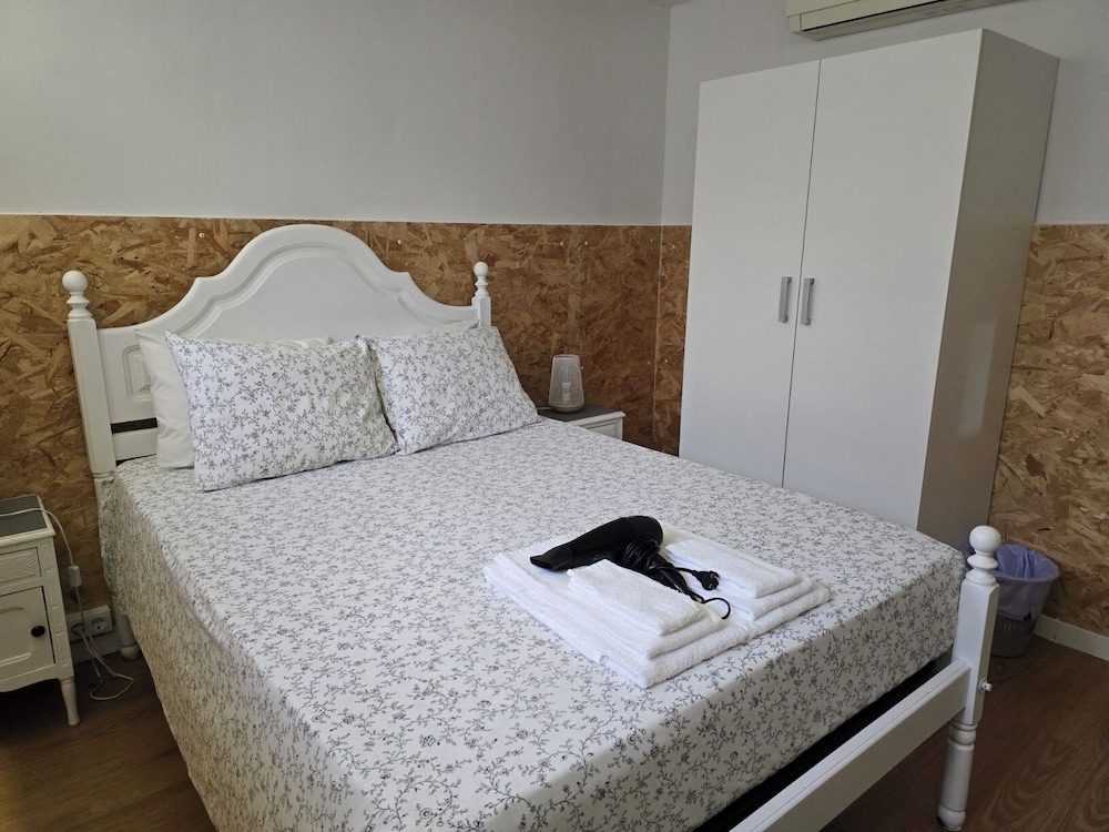 Jualis Guest House