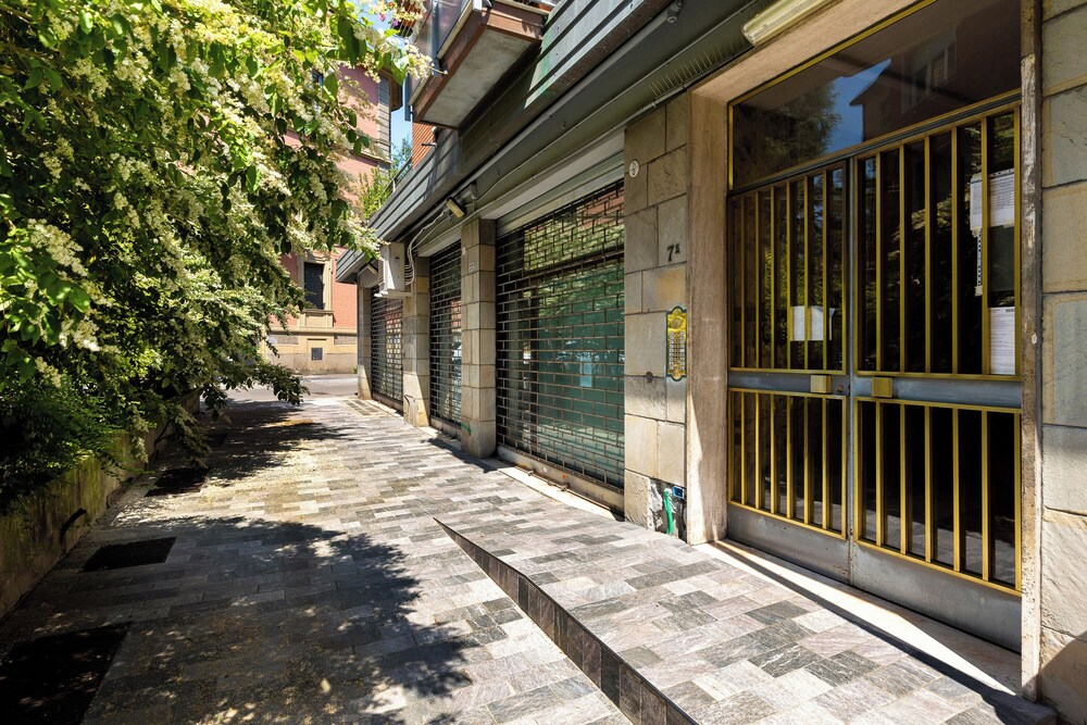 Sant'Isaia Apartment by Wonderful Italy view 3