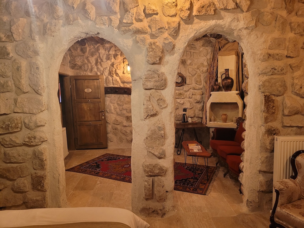 LA DİAS CAVE CAPPADOCİA