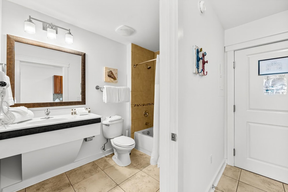 Origin at Seahaven by Panhandle Getaways
