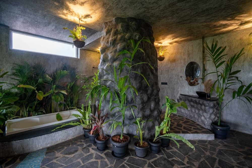 Nomads Resort - Destination Stays