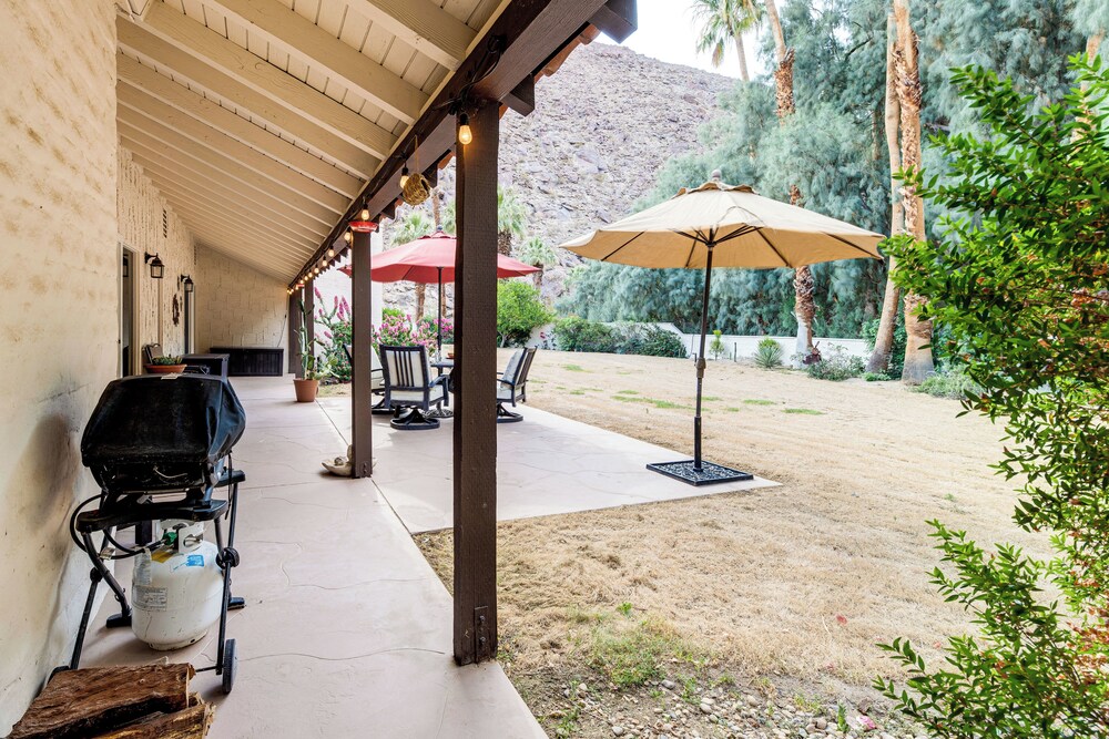 2 Mi to Galleta Meadows: Desert Golf Retreat!