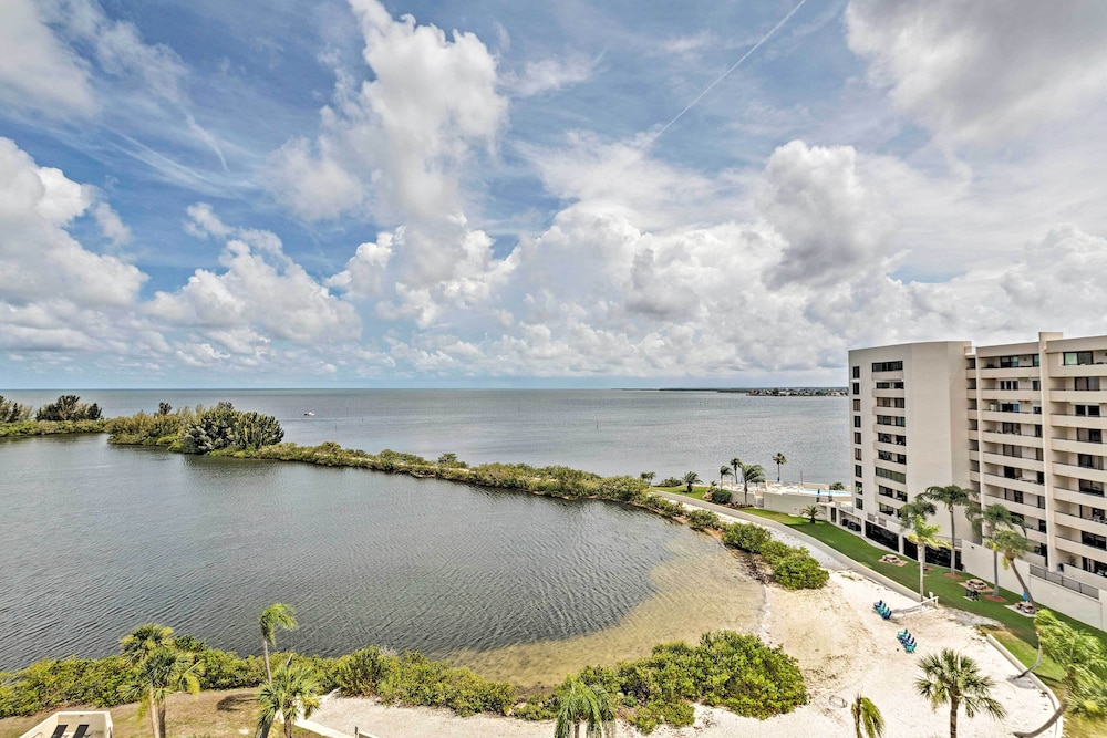 Private Beach Access: Hudson Resort Condo!, photo 23