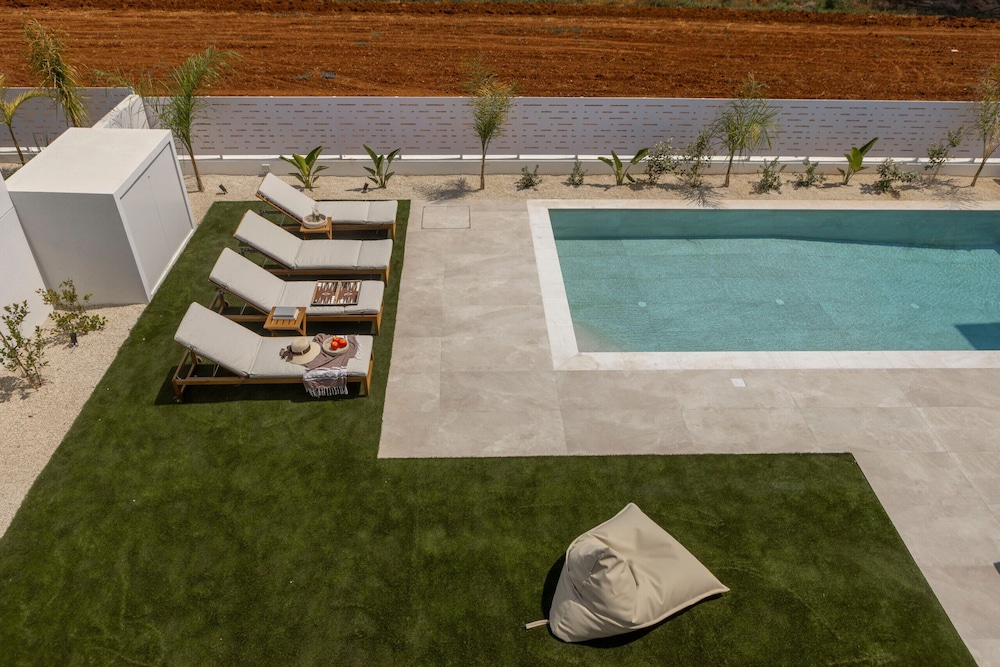 Protaras Aqua Pearl Villa 3