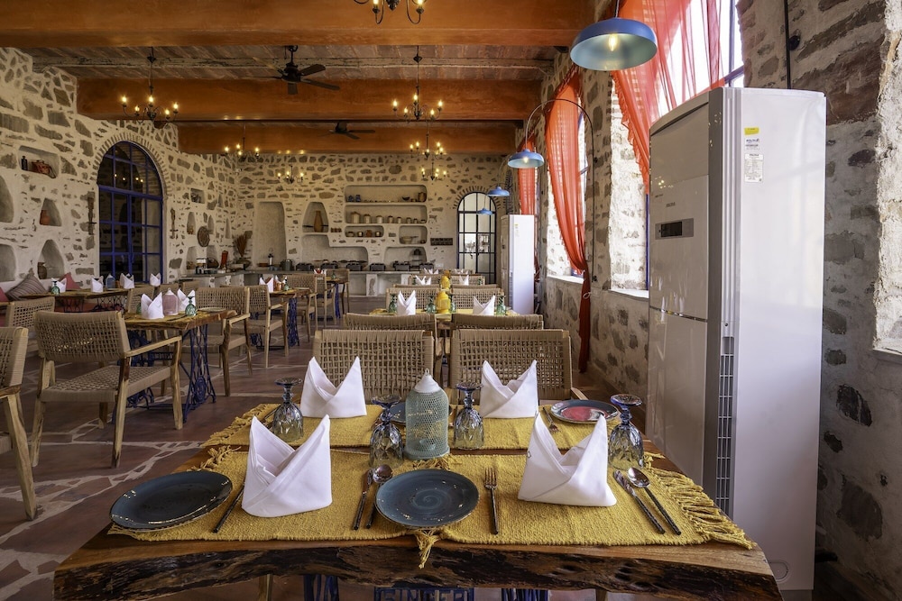 Maya Luxury The Quila Udaipur