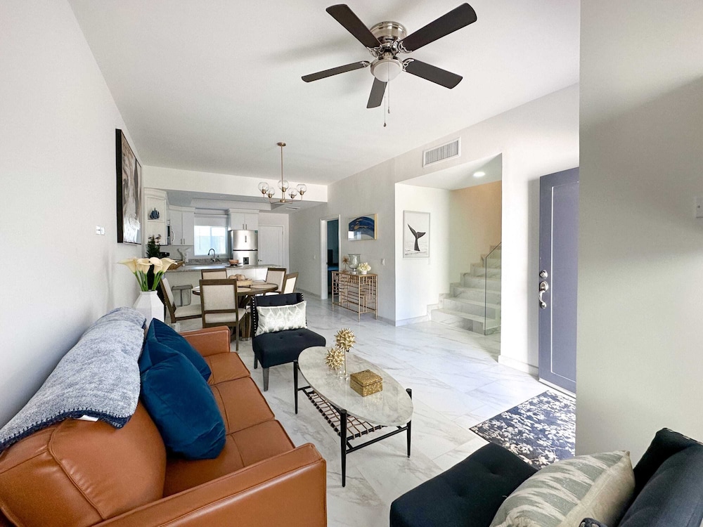 Modern Home in The Exclusivity of Las Conchas
