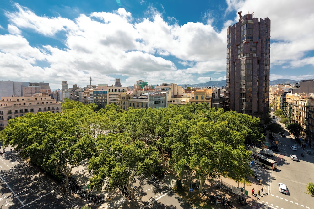 Apartamentos Mayerling Bisbe Urquinaona