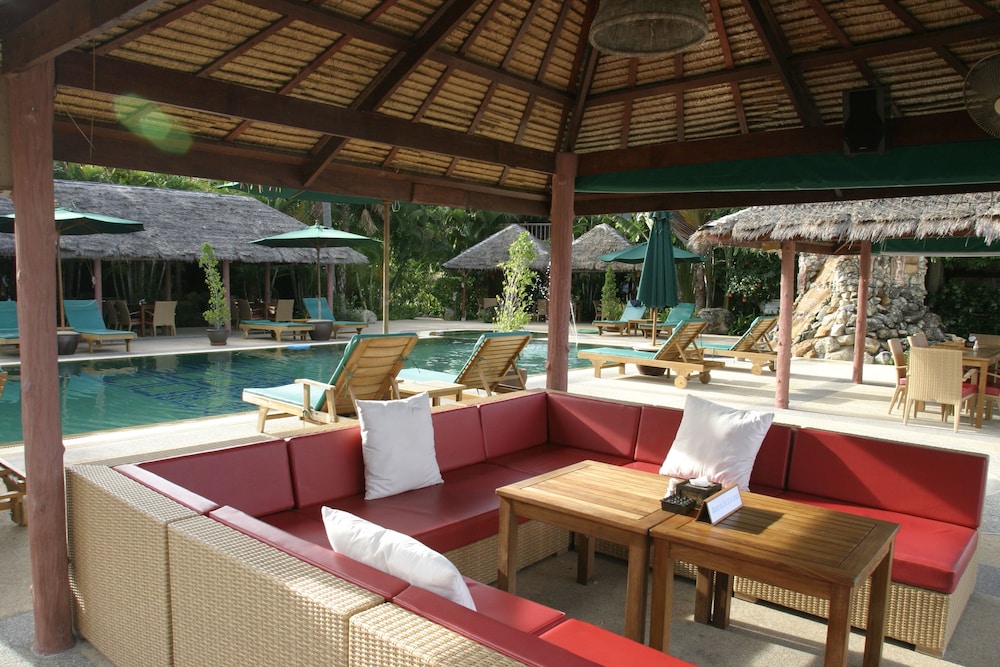 Friendship Beach Resort & Atmanjai Wellness Spa