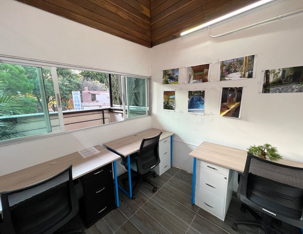 meeting & event spaces