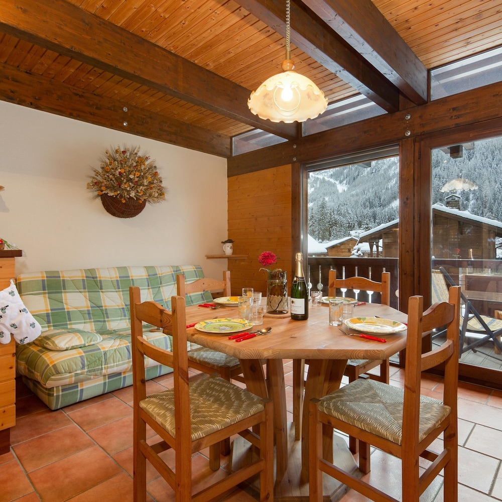 Chalet R Sidence Chantey Mourry 6