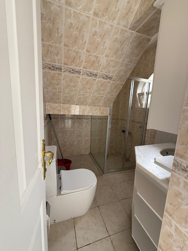 Mete 3 Villa