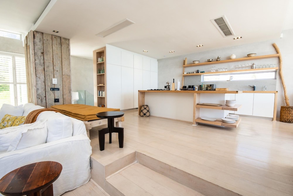 Ethereal 4bed Camps Bay Villa Atlantic Reflection