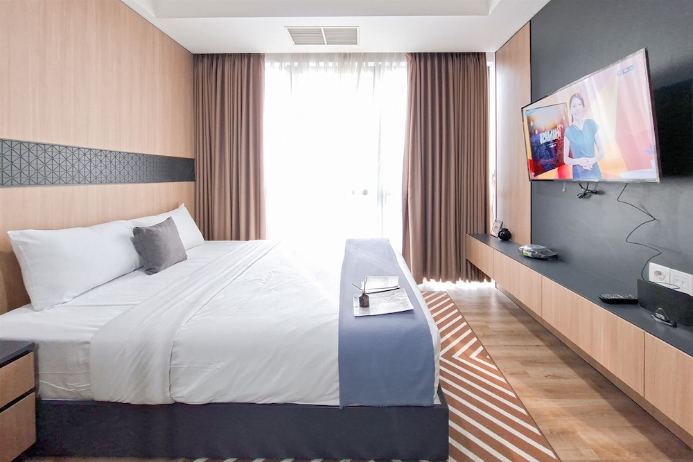 Modern 1Br Near Ikea At The Smith Alam Sutera Apartment