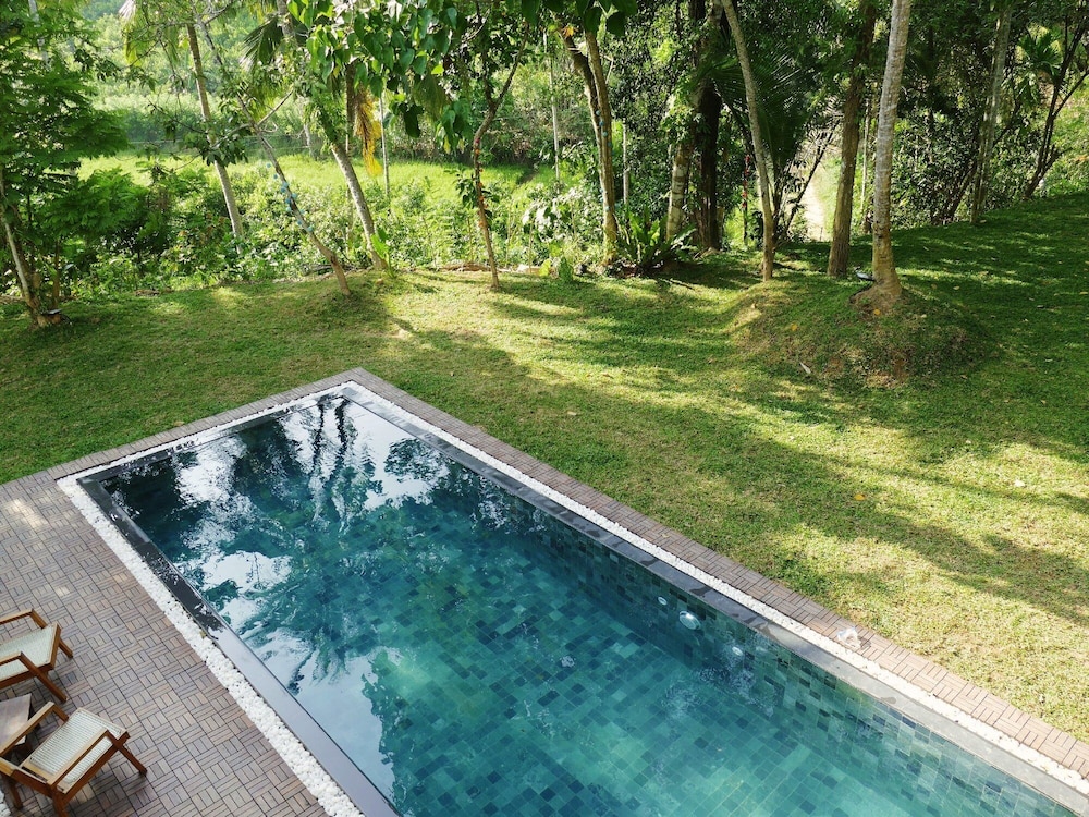 Villa Siriwimal in Weligama view 2