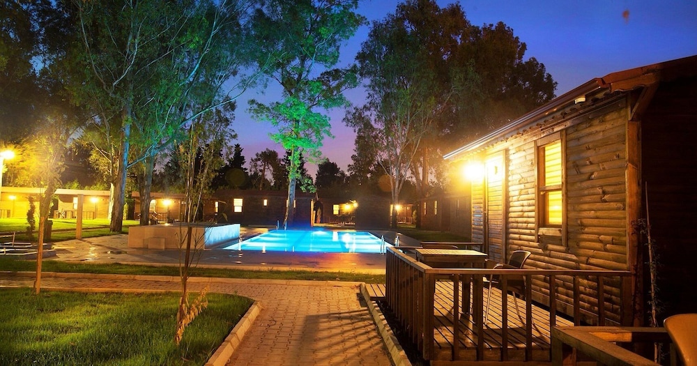 LEMON PARK HOUSE