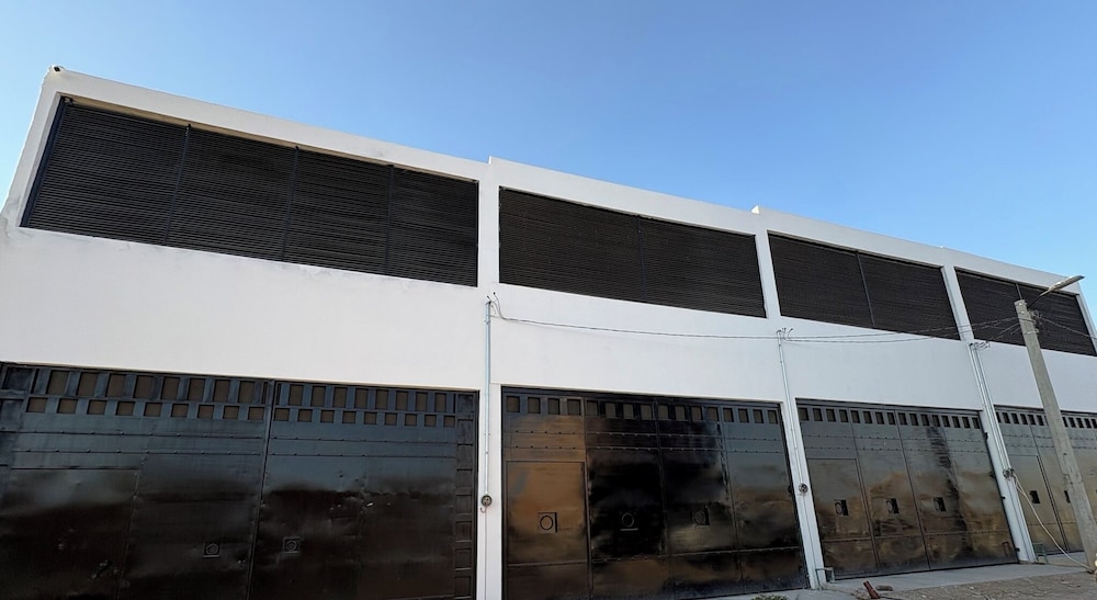 Periférico Bodega con Departamento D